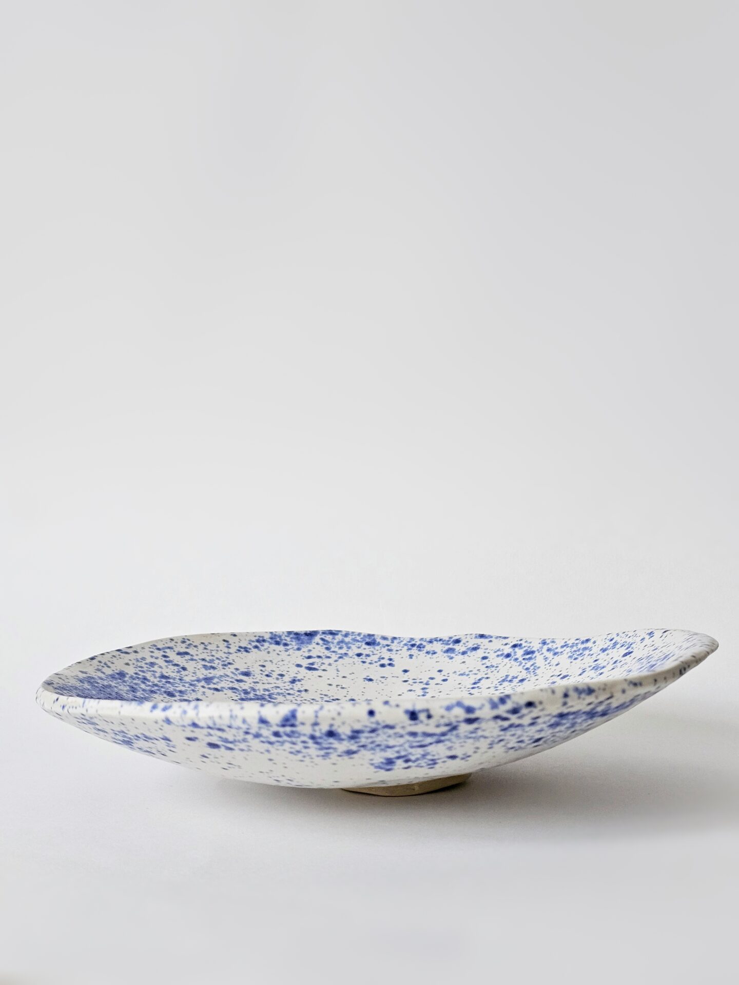 Tanjur "Blue splatterware"